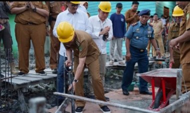 Sumbangan Donatur, Afrizal Sintong Letak Batu Pertama Pembangunan SDN 001 Dan SMPN 003 Sinaboi