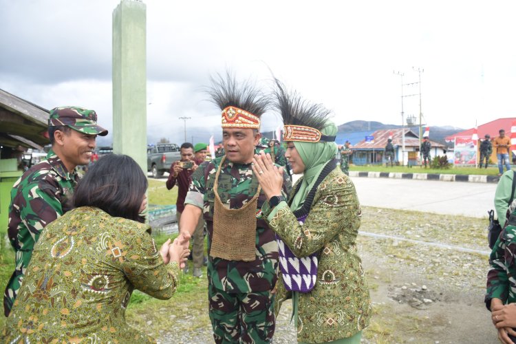Kunjungan Ke Negeri Diatas Awan, Pangdam Kasuari “Pegaf Daerah Luar Biasa”