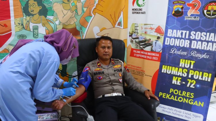 Sambut HUT Humas Polri Ke-72, Bakti Kesehatan Polres Pekalongan Kumpulkan Puluhan Kantong Darah