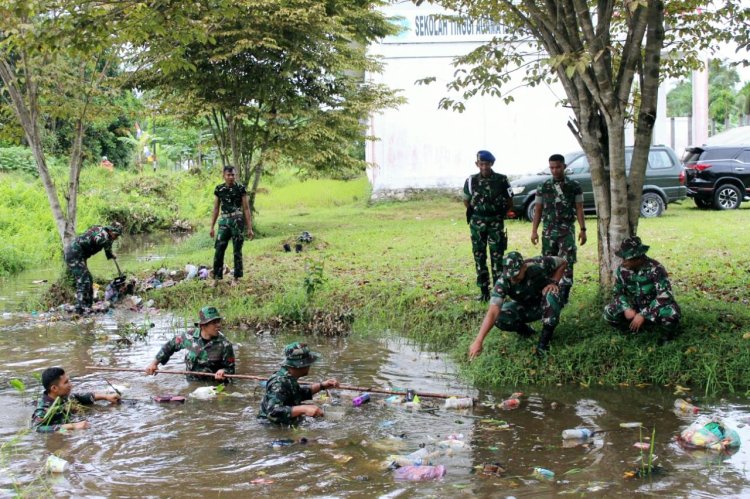Kodim 1012 Beserta Forkopimda dan Seluruh Koramil Jajaran Serentak Melaksanakan Karya Bhakti Sukseskan Program Kasad