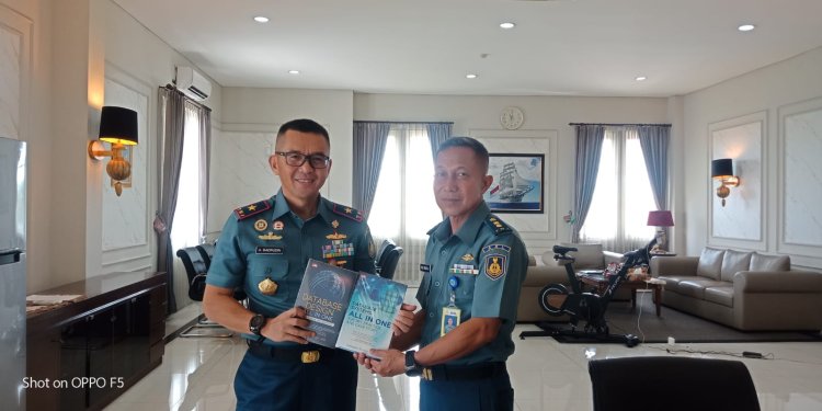 Bangkitkan Semangat Baca: Wakil Gubernur AAL Menambah Koleksi Pustaka Jala Taruna AAL   