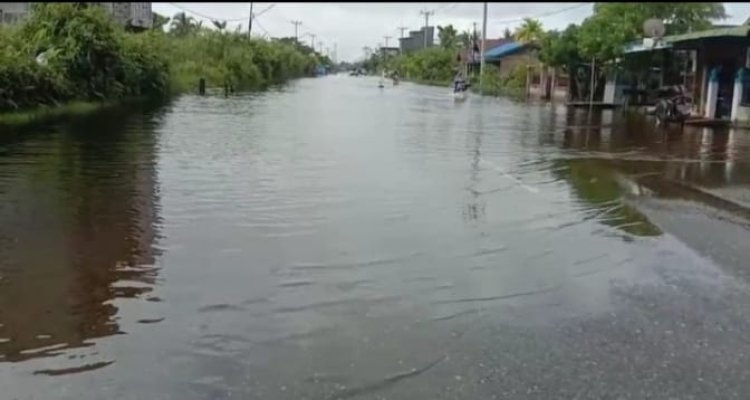 Beberapa Titik Badan Jalan Pelabuhan Baru,Diduga Terancam Menjadi Danau.