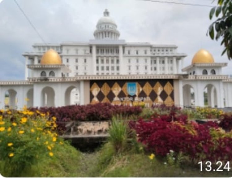 Hingga 15 Januari 2024, Pihak Kontraktor Masih Mengeluh Terkait Tunda Bayar, Untuk Itu, Sekda Rohil Kembali Di Konfirmasi Wartawan.