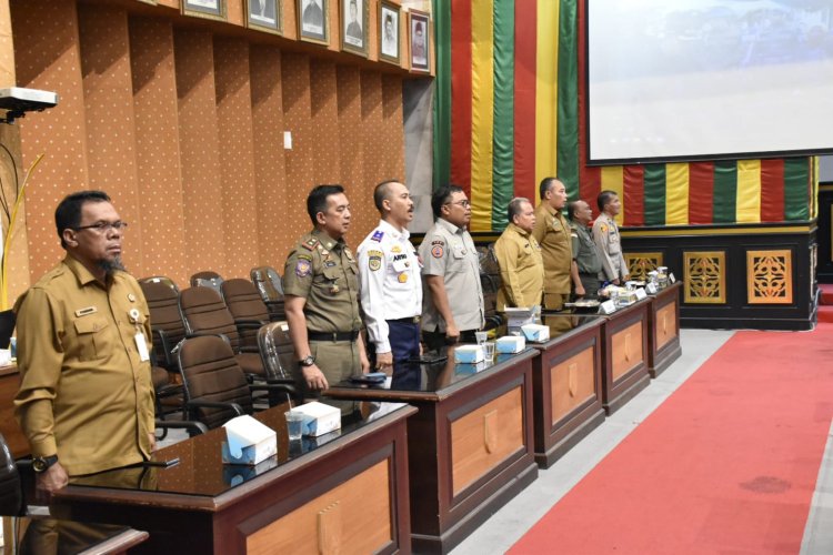 "Rancangan Peraturan Daerah (Ranperda) Pajak dan Retribusi Akhirnya Disahkan dalam Sidang Paripurna"