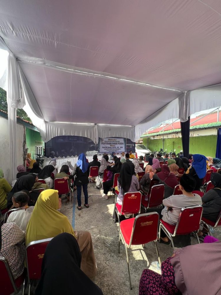 "Anggota DPRD Kota Pekanbaru Roem Diani Dewi Melakukan Sosialisasi Peraturan Daerah (Perda)"