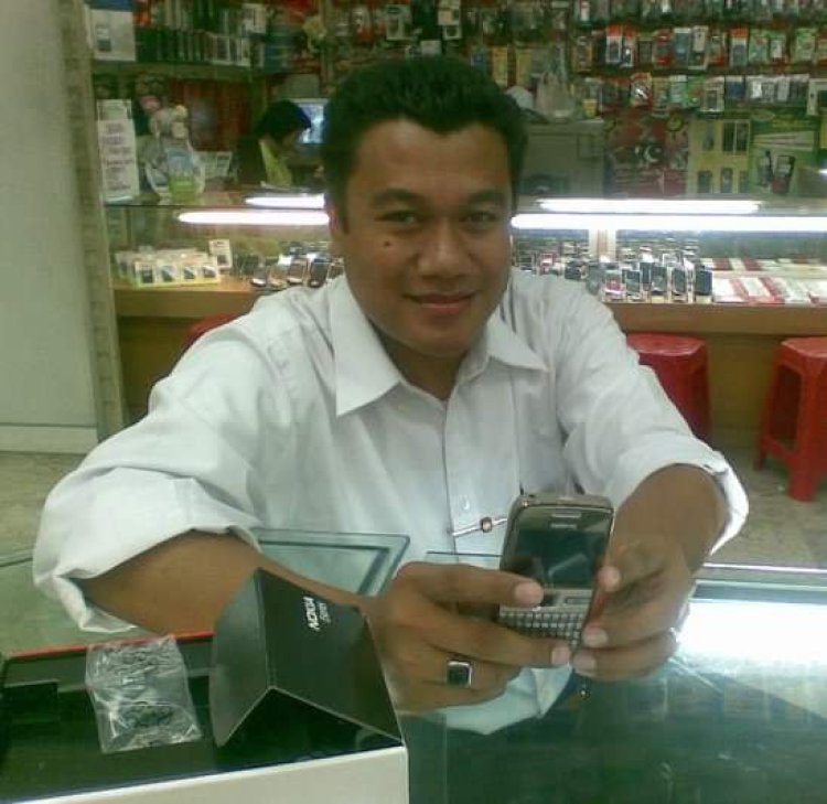 Inflasi sebagai Indikator Keseimbangan Makroekonomi oleh: Syaiful Anwar (Dosen Fakultas Ekonomi UNAND Padang)