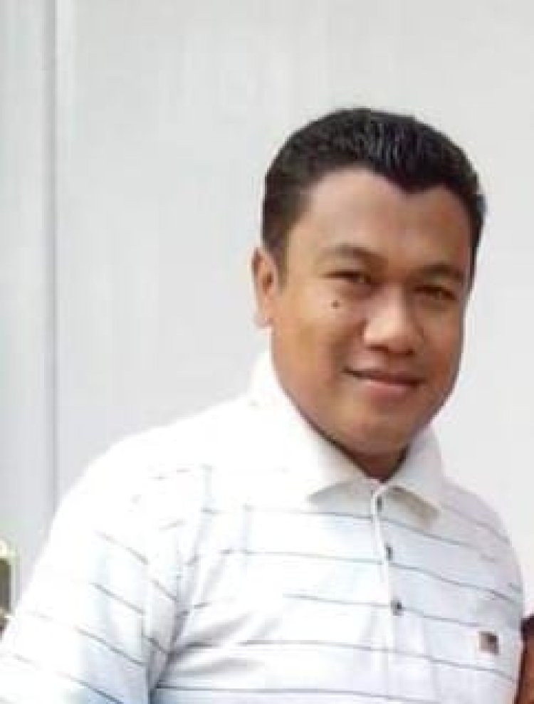 Berpikir Kritis terhadap Masalah Pengangguran Oleh: Syaiful Anwar (Dosen Fakultas Ekonomi UNAND Padang)