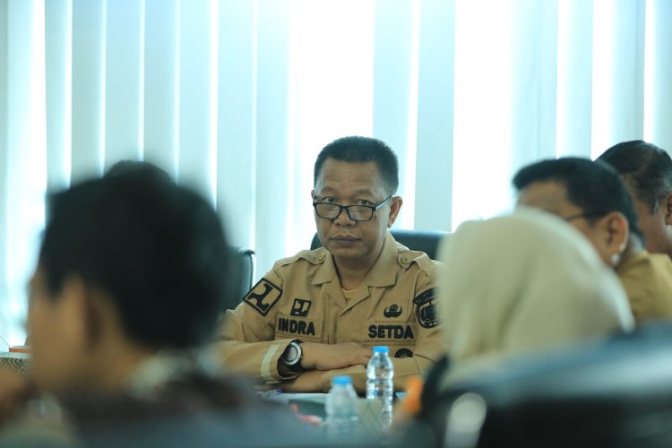 Sekretaris Daerah Kota Pekanbaru Memastikan Penyaluran Bantuan Beasiswa Dilakukan dengan Transparan