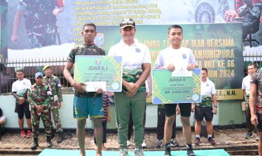 Keseruan Lomba Tangkap Ikan Bersama Pangdam XII/Tpr Meriahkan HUT Satuan