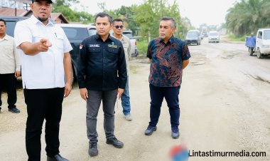 Bupati Inhu Tinjau Jalan Rusak Cerenti–Air Molek, Siap Perbaikan Bertahap