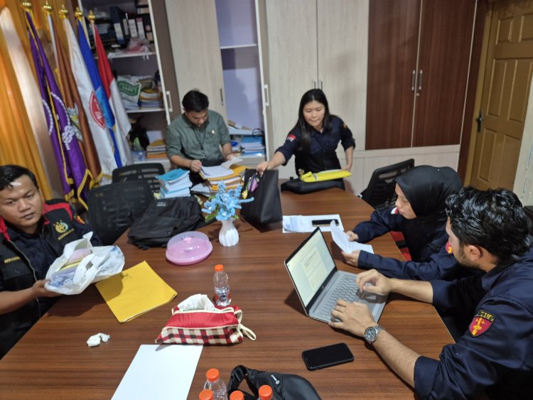 Kejari Geledah SMAN 1 Ujung Batu, Ungkap Dugaan Korupsi Dana BOS