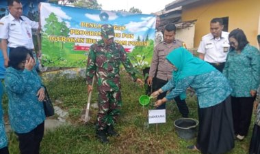 Batuud Sambirejo Dukung Rabu Pon, Ibu PKK Tanam Pohon Hijaukan Sragen