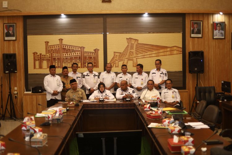 Afni Salurkan Rp70 M untuk Beasiswa Ribuan Anak Siak