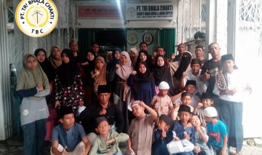 Syukuran PT TBC, Muhammad Rizki SH Rayakan Wisuda Sarjana Hukum