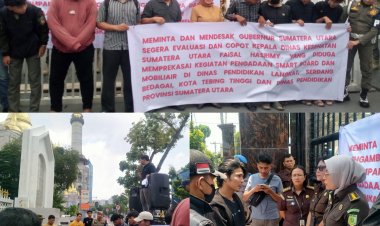 Permak Sumut Demo Kejati & Gubernur Soal Dugaan Korupsi Smart Board Rp100 Miliar