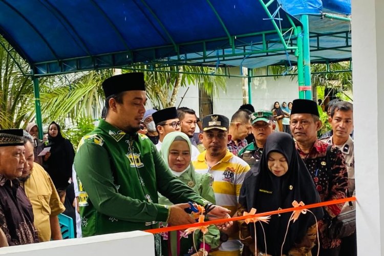 Bupati Inhu Resmikan Posyandu Gerbang Sari di Pematang Reba, Perkuat Layanan Kesehatan